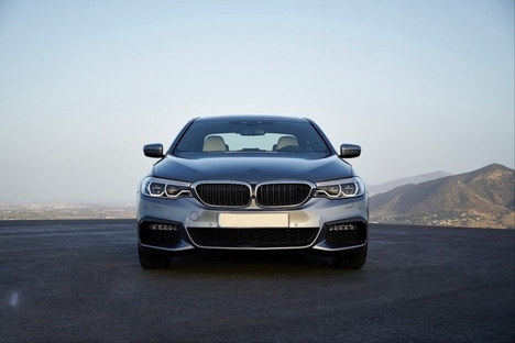 BMW 5 SERISI G30 2018-2020 IÇIN UYUMLU M-TECH BODY KIT (Panjur Dahil)
